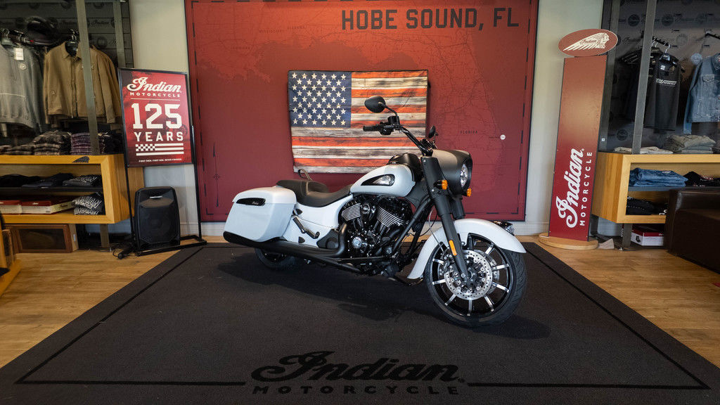 2026 Indian Motorcycle® Springfield ® Dark Horse® Ghost White Metallic Smoke DARK HORSE in Hobe Sound, FL