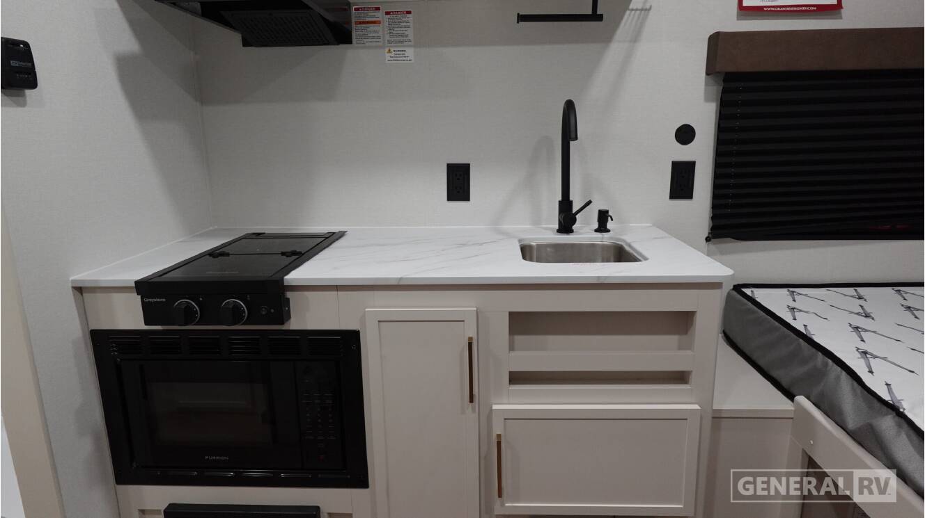 A photo of this 2027 Grand Design TRANSCEND-LITE 121RBL