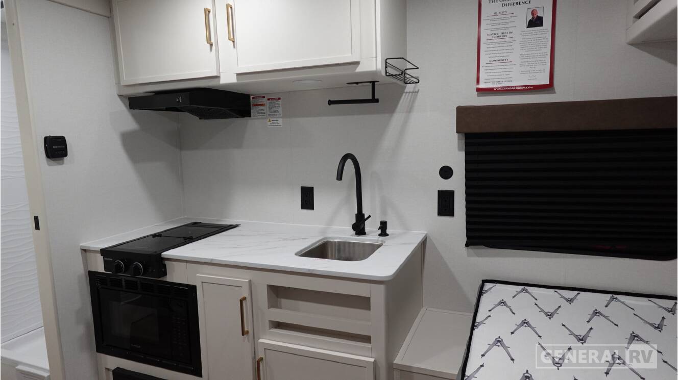 A photo of this 2027 Grand Design TRANSCEND-LITE 121RBL