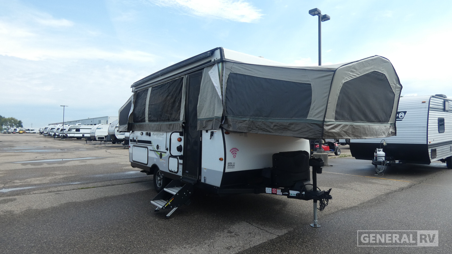 2022 Forest River FLAGSTAFF HW27KS RV