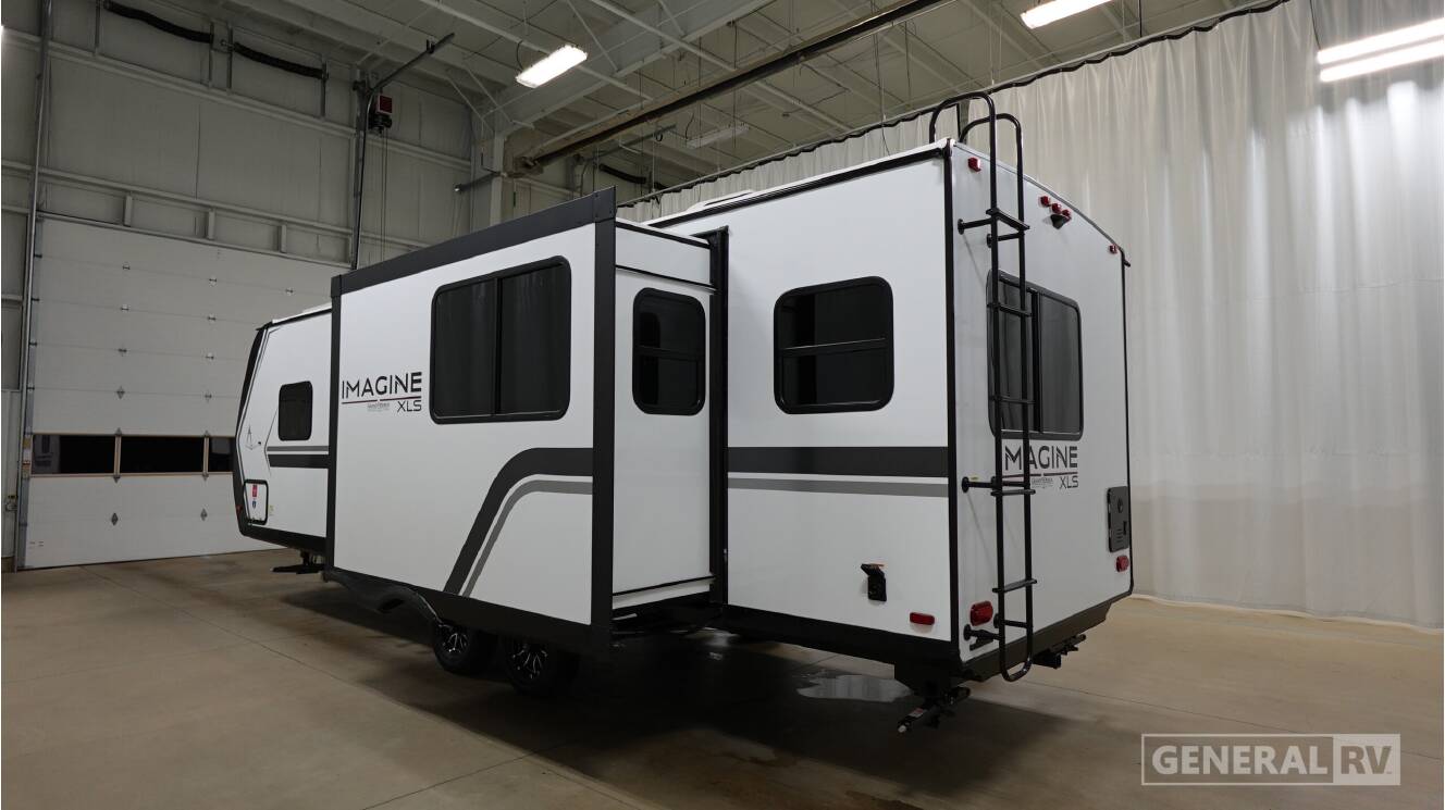 A photo of this 2027 Grand Design IMAGINE 25RLE