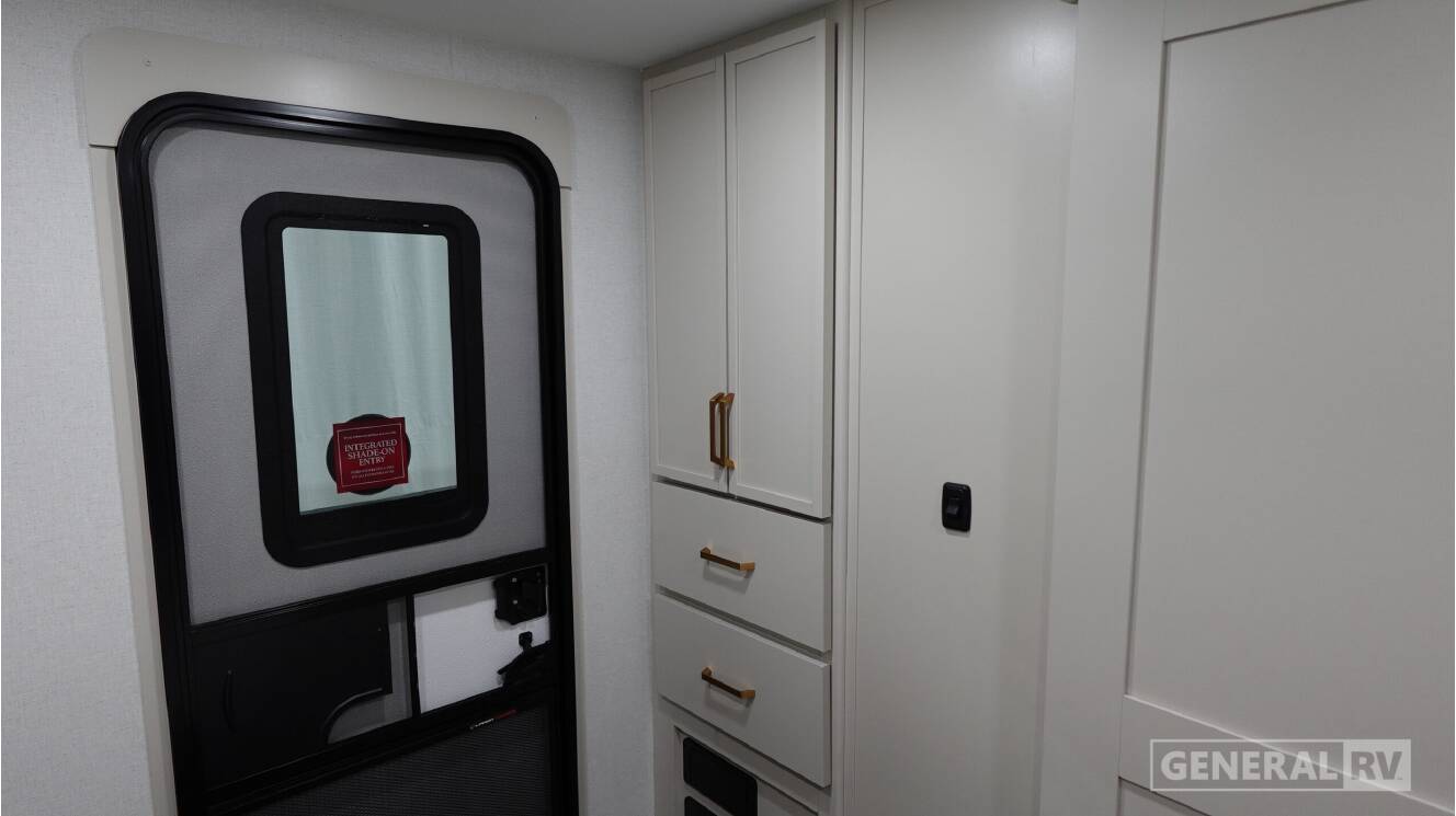 A photo of this 2027 Grand Design IMAGINE 25RLE