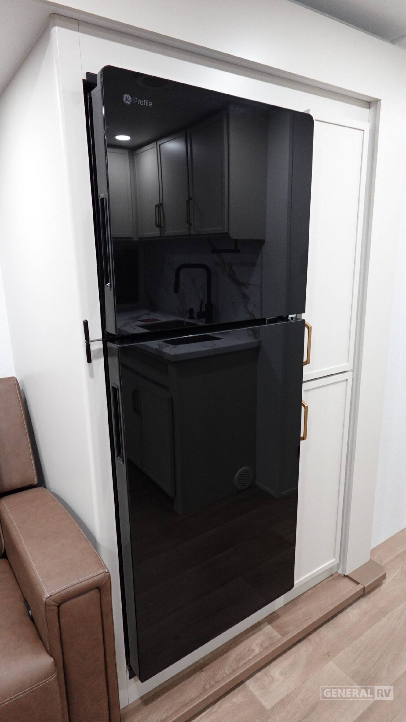 A photo of this 2027 Grand Design IMAGINE 25RLE