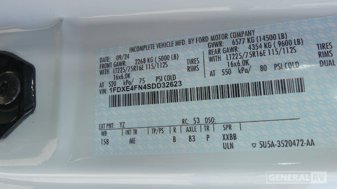 A photo of this 2025 Forest River SOLERA 32DSK
