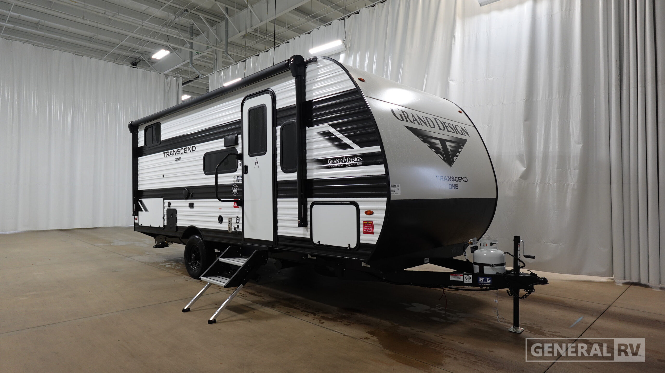 2027 Grand Design TRANSCEND ONE 161BH in winter garden FL