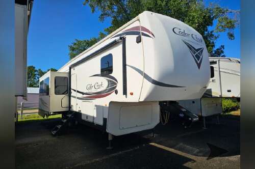2019 Forest River Rv Cedar Creek Silverback 29IK in longview TX