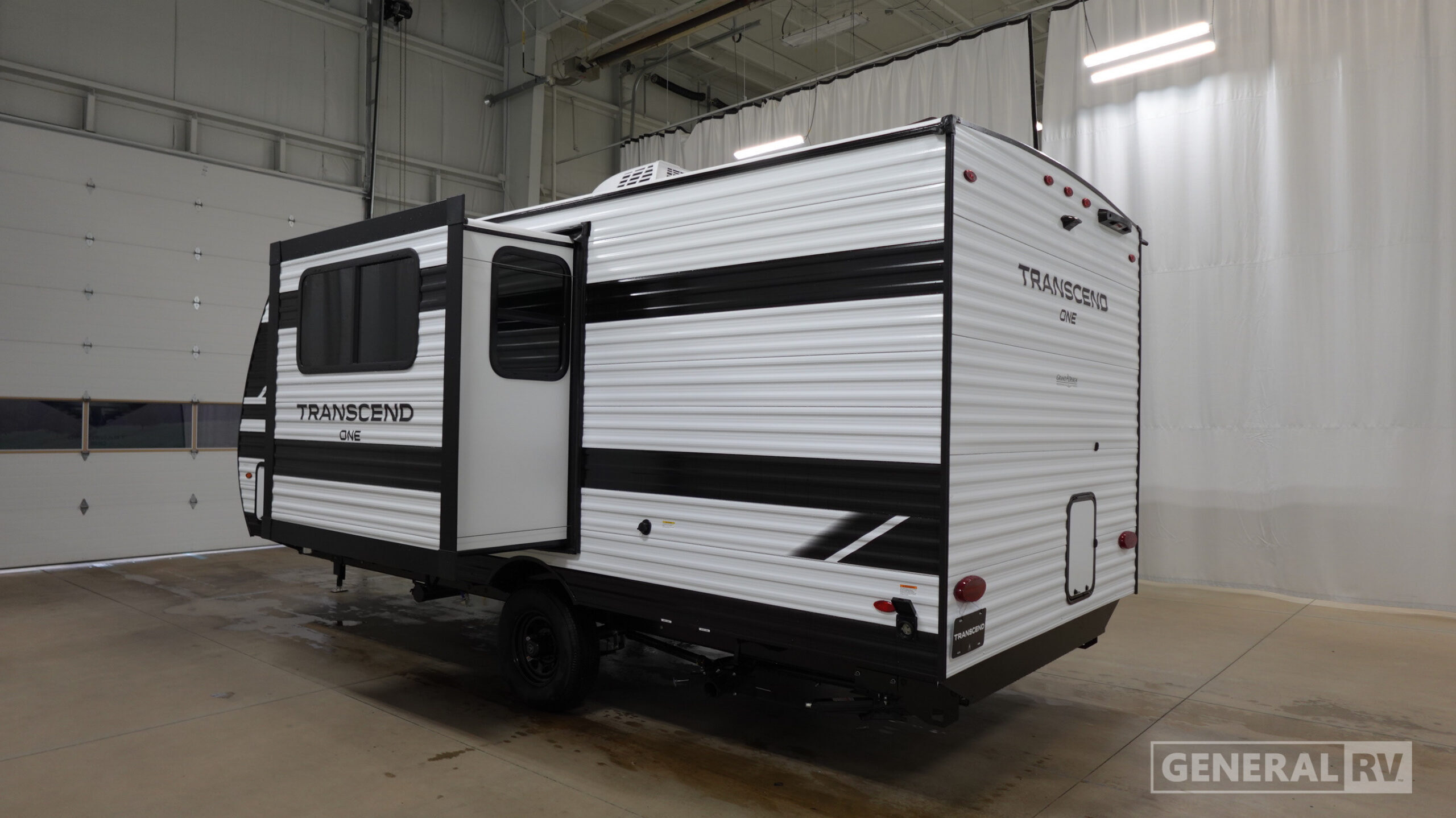 2027 Grand Design Transcend One 161BH in winter garden FL