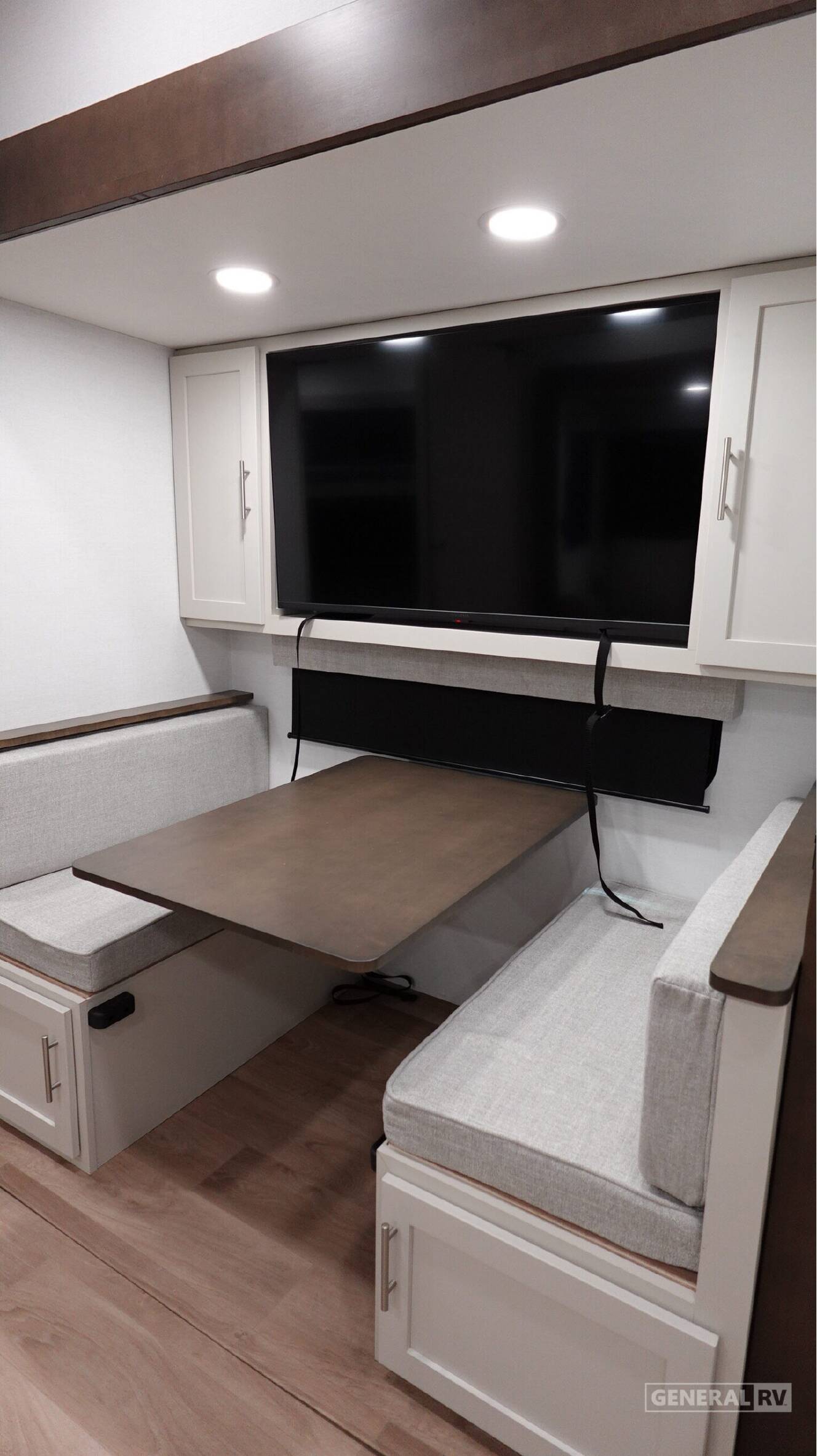 A photo of this 2027 Alliance Rv Avenue All-Access 30BH