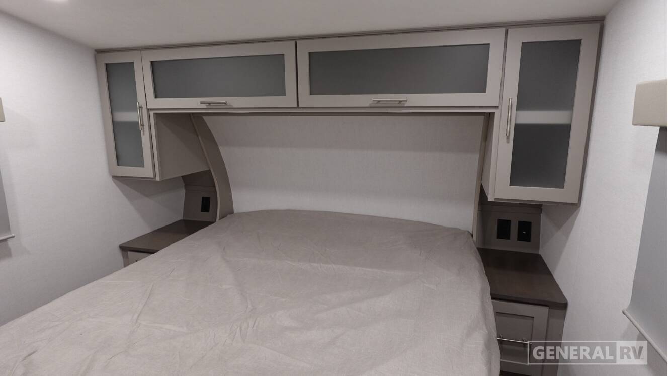 A photo of this 2026 Alliance Rv Avenue All-Access 29RL