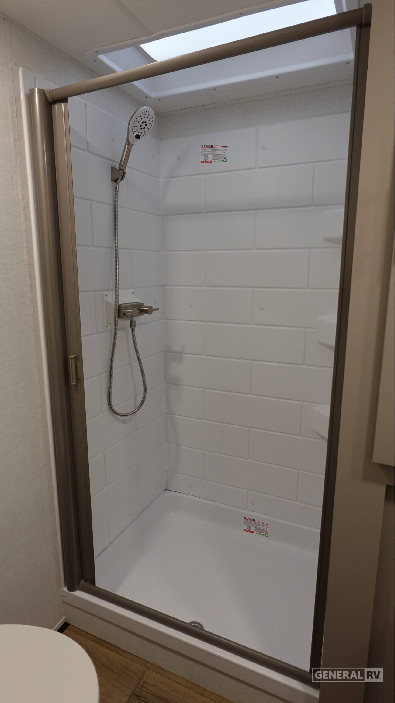 A photo of this 2026 Alliance Rv Avenue All-Access 29RL