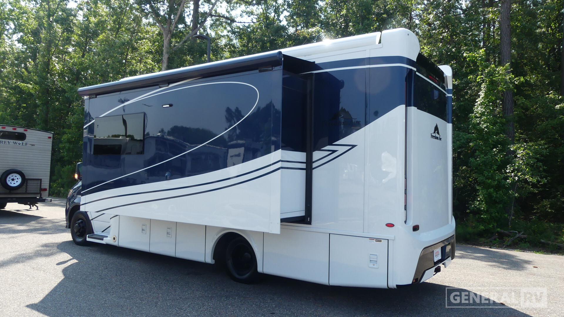 2027 Newmar FREEDOM AIRE 2515 in ashland VA
