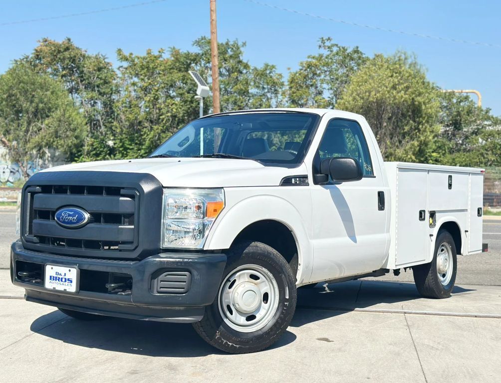 2016 FORD F250 in Pacoima, CA