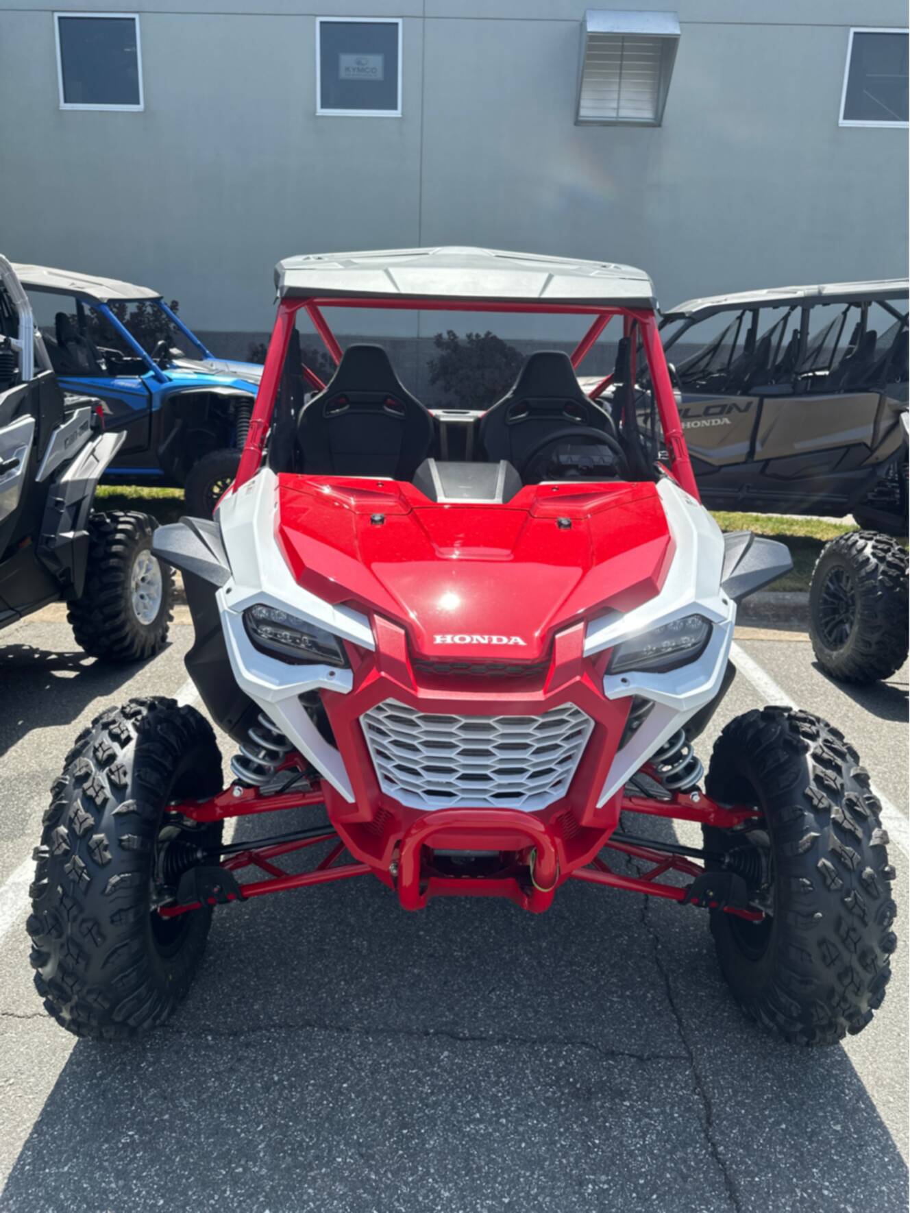 A photo of this 2026 Honda Talon 1000R FOX Live Valve