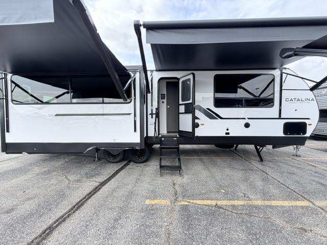 2027 Coachmen Catalina Legacy 313RLTS RV