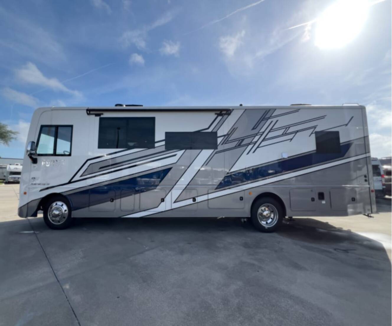 A photo of this 2027 Fleetwood FORTIS 34MB