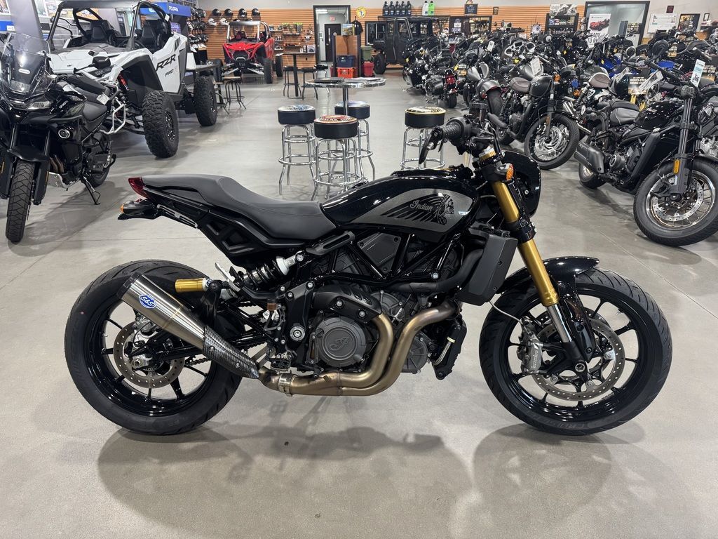 2019 Indian Motorcycle® FTR 1200 S Titanium Metallic over Thunder Black Pear S in Fayetteville, NC