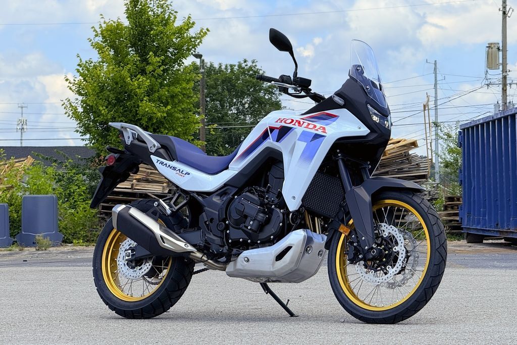 2026 Honda® Transalp E-Clutch E-CLUTCH in East Ridge, TN