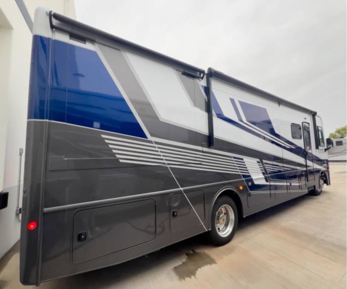 A photo of this 2026 Fleetwood FORTIS 34MB