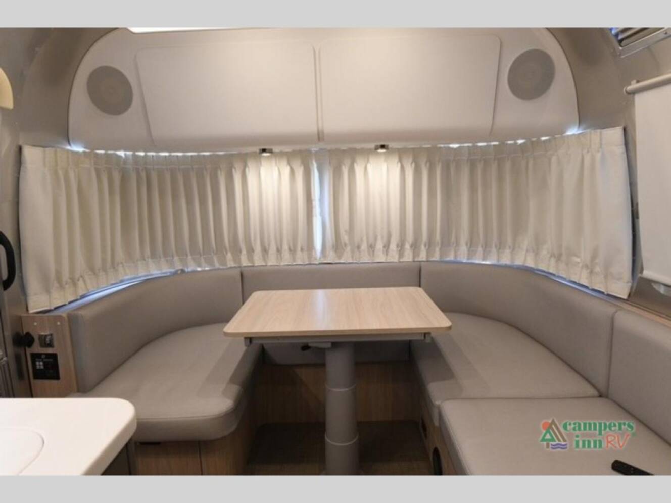 A photo of this 2027 Airstream Globetrotter 27FB