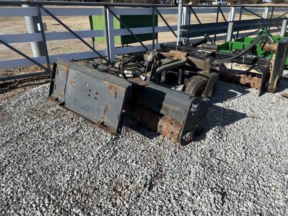 Bobcat 84SCM in Trenton, TN