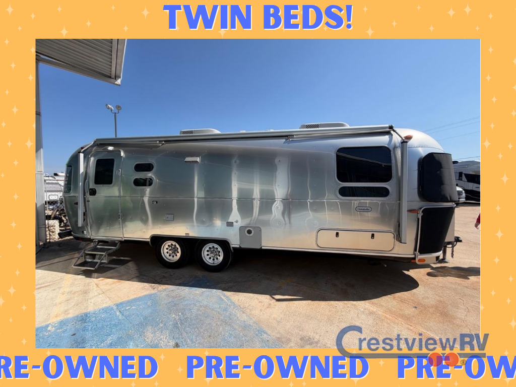 2025 Airstream Globetrotter 27FB Twin in buda TX