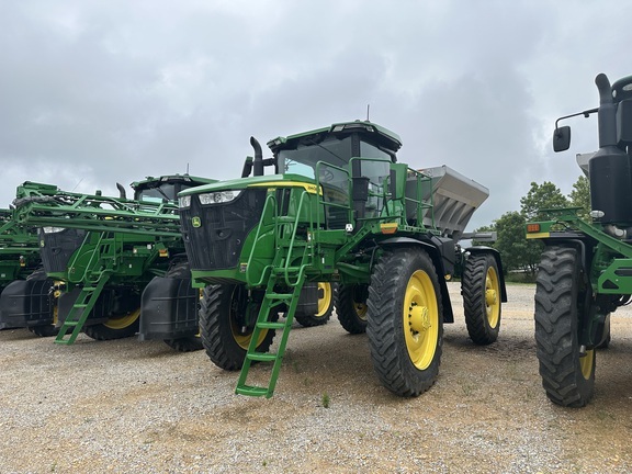 2023 John Deere 600R in Kennett, MO