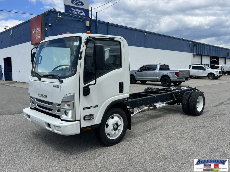 2025 Isuzu NRR in Pittsburgh, PA