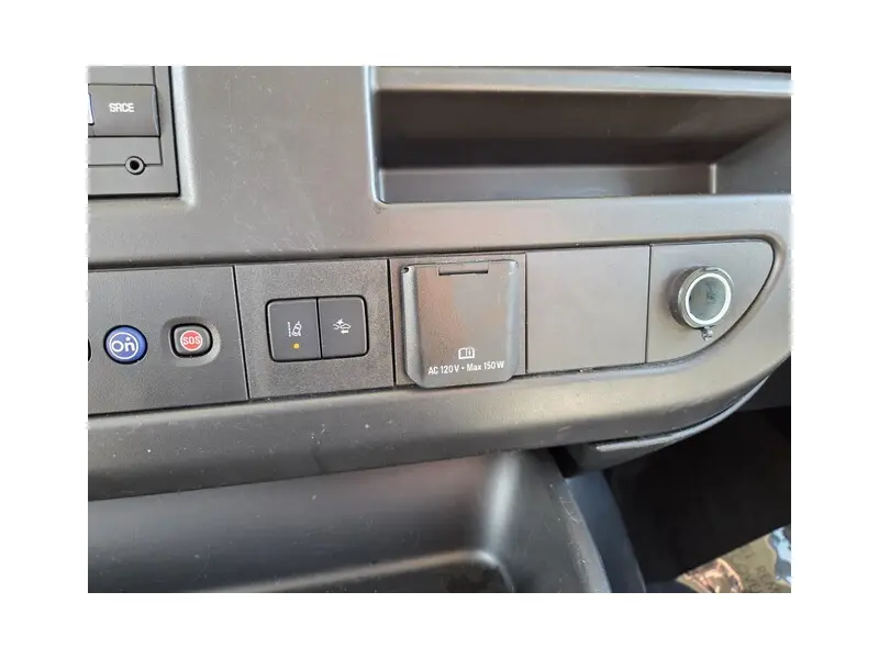 2025 CHEVROLET EXPRESS