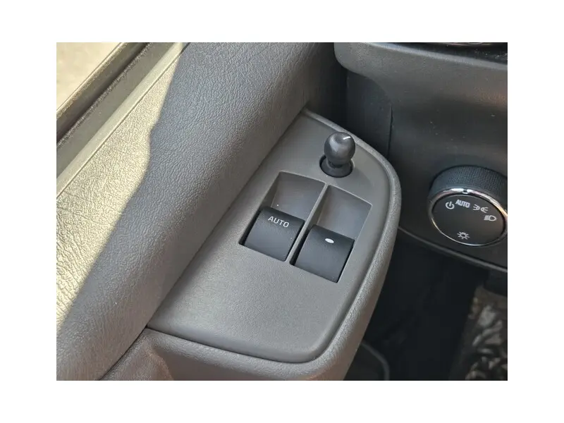 2025 CHEVROLET EXPRESS