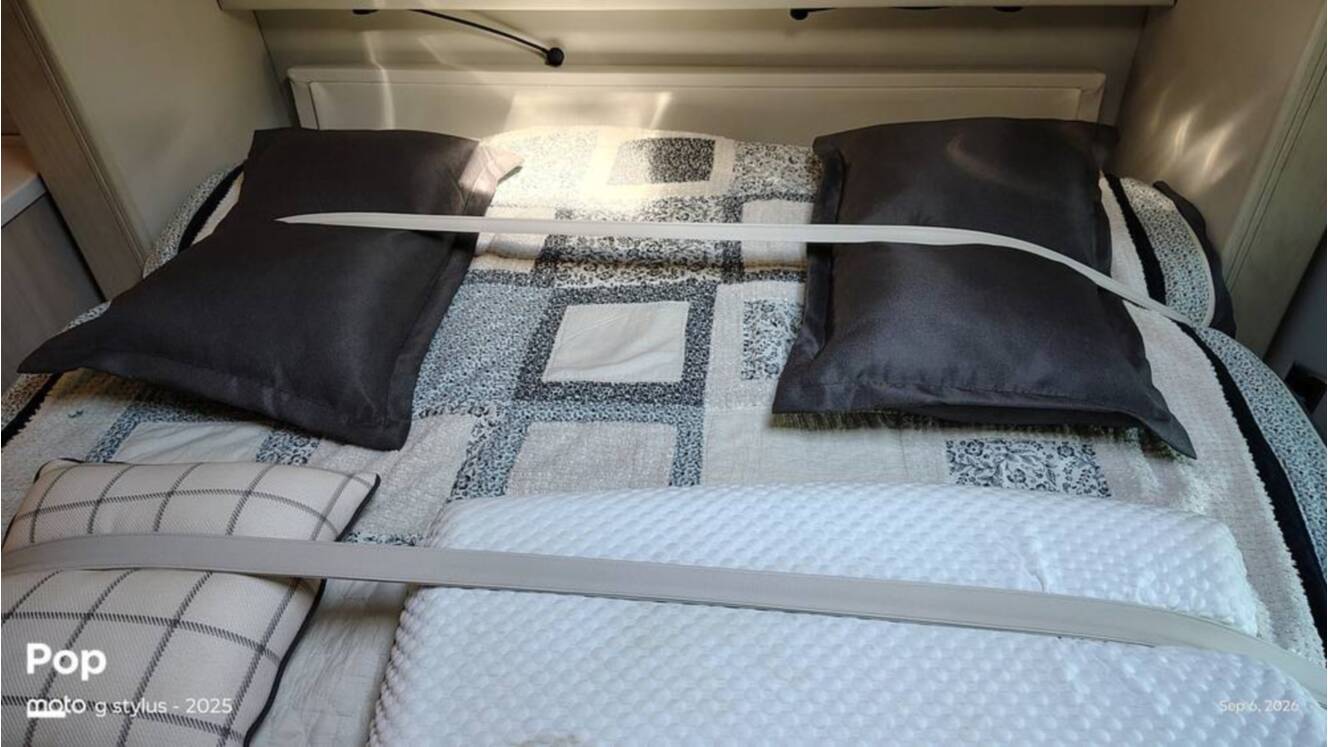 A photo of this 2025 Airstream Atlas Murphy Suite