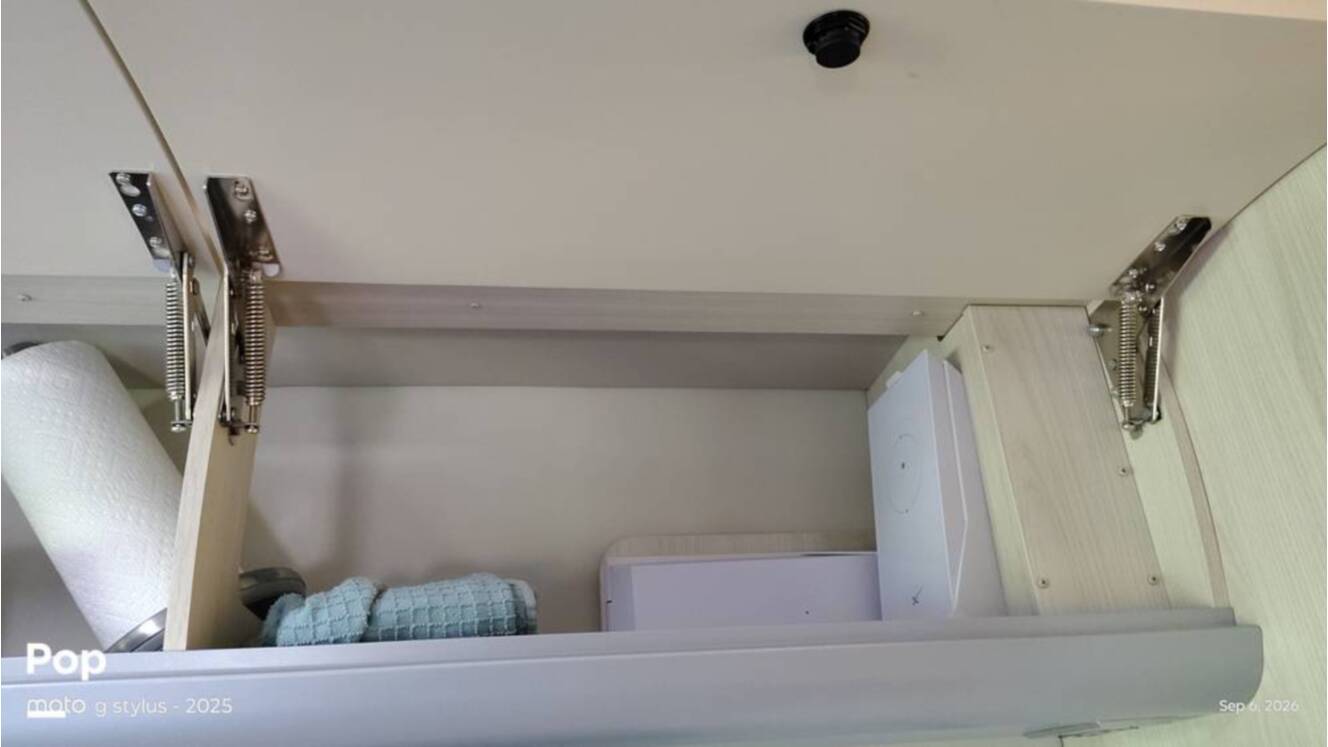 A photo of this 2025 Airstream Atlas Murphy Suite
