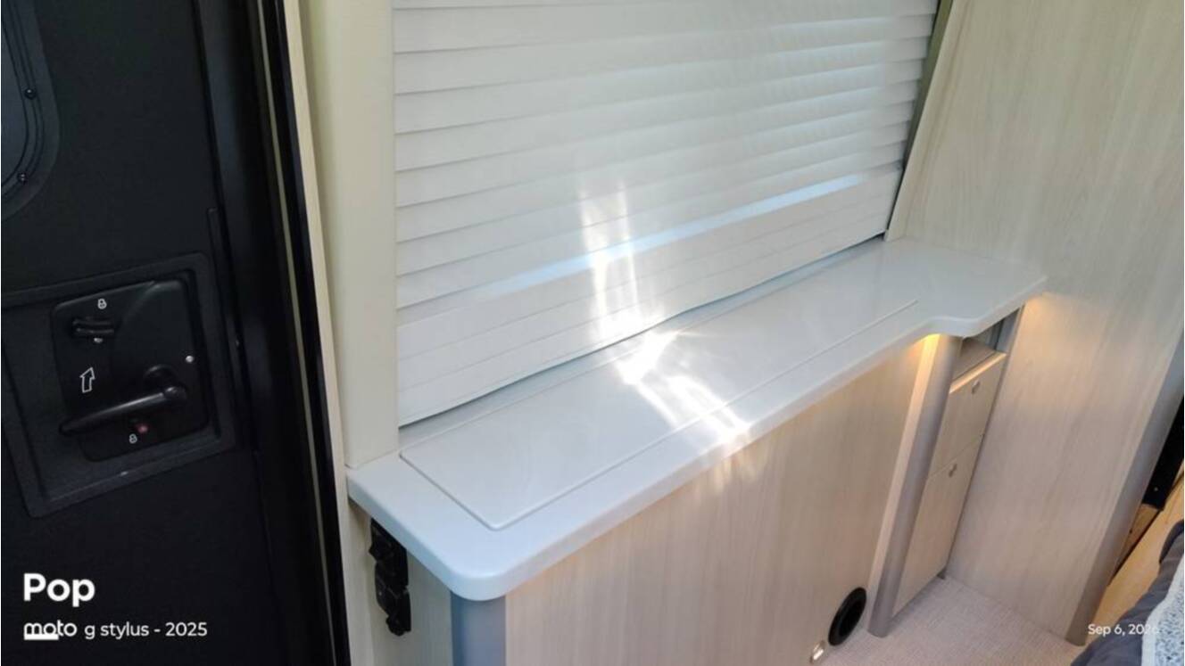 A photo of this 2025 Airstream Atlas Murphy Suite