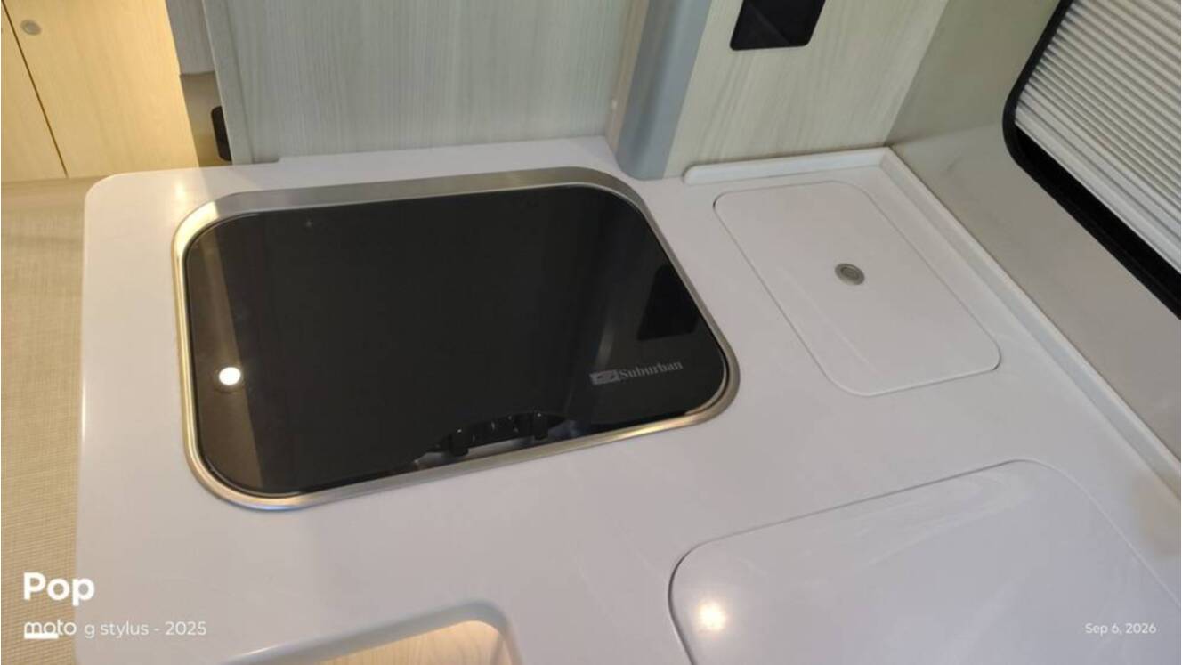 A photo of this 2025 Airstream Atlas Murphy Suite
