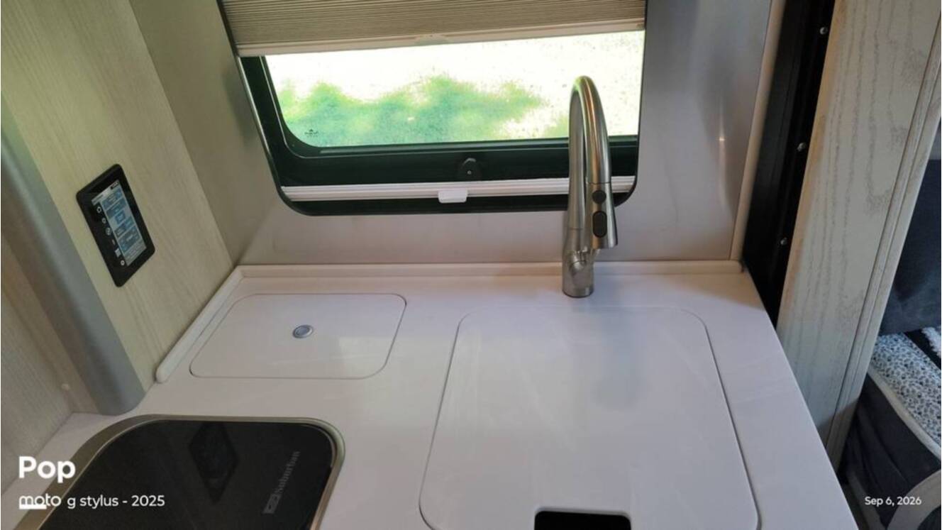 A photo of this 2025 Airstream Atlas Murphy Suite