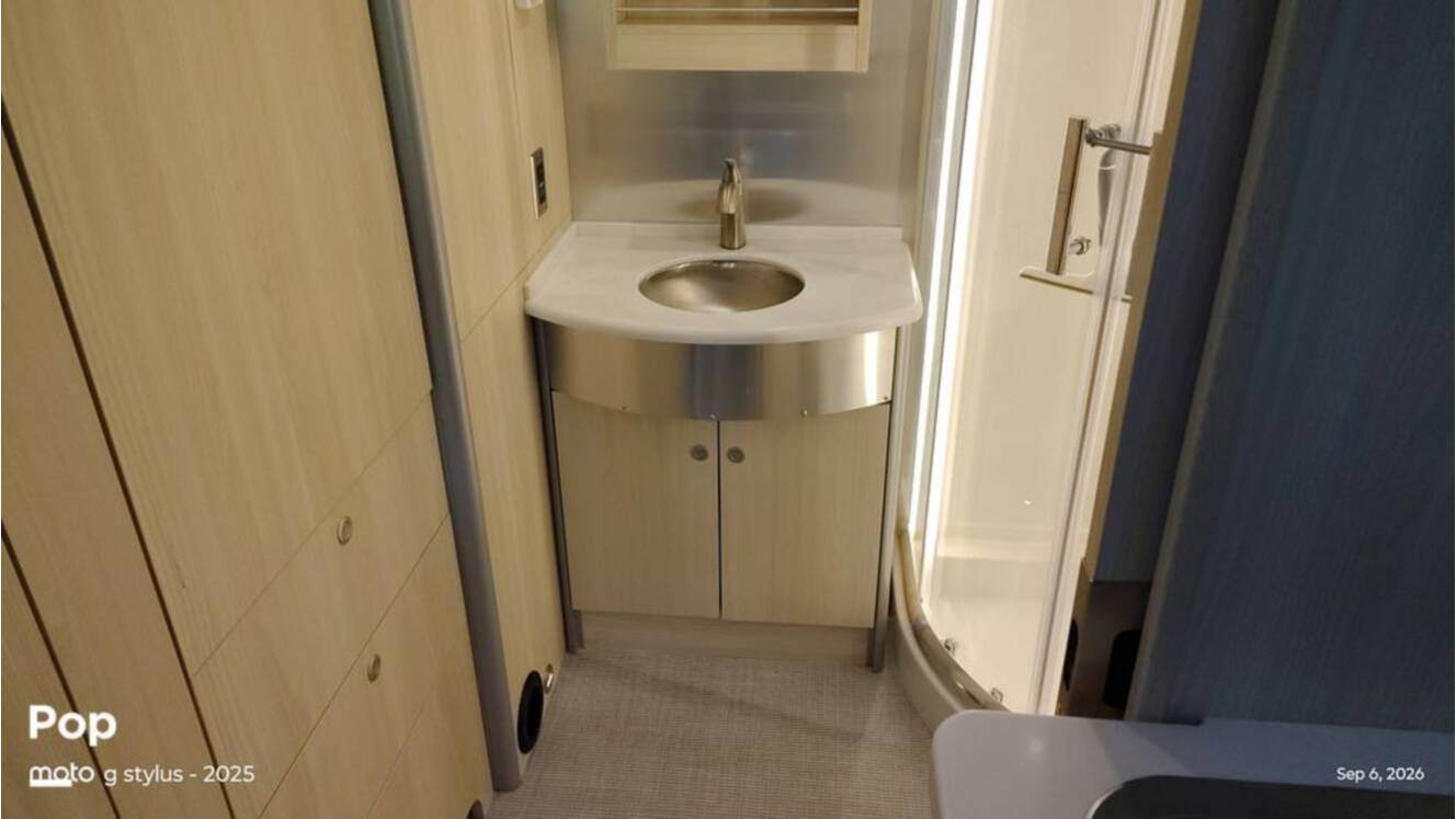 A photo of this 2025 Airstream Atlas Murphy Suite