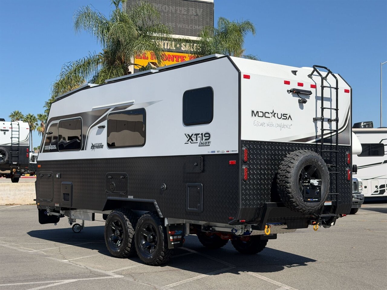 2027 Mdc XT19HRT OFF-GRID 23FT in santa fe springs CA