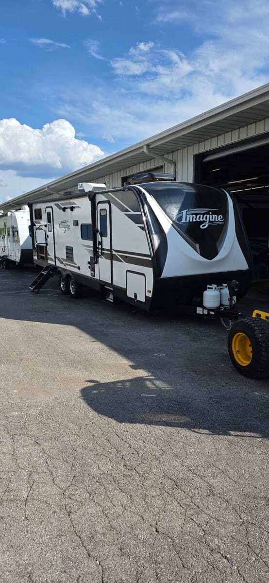 2021 Grand Design Imagine 2800BH in columbia TN