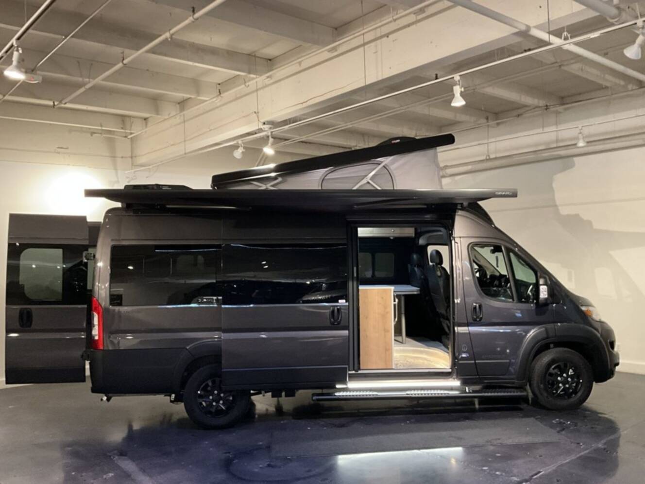 A photo of this 2026 Airstream Rangeline PT