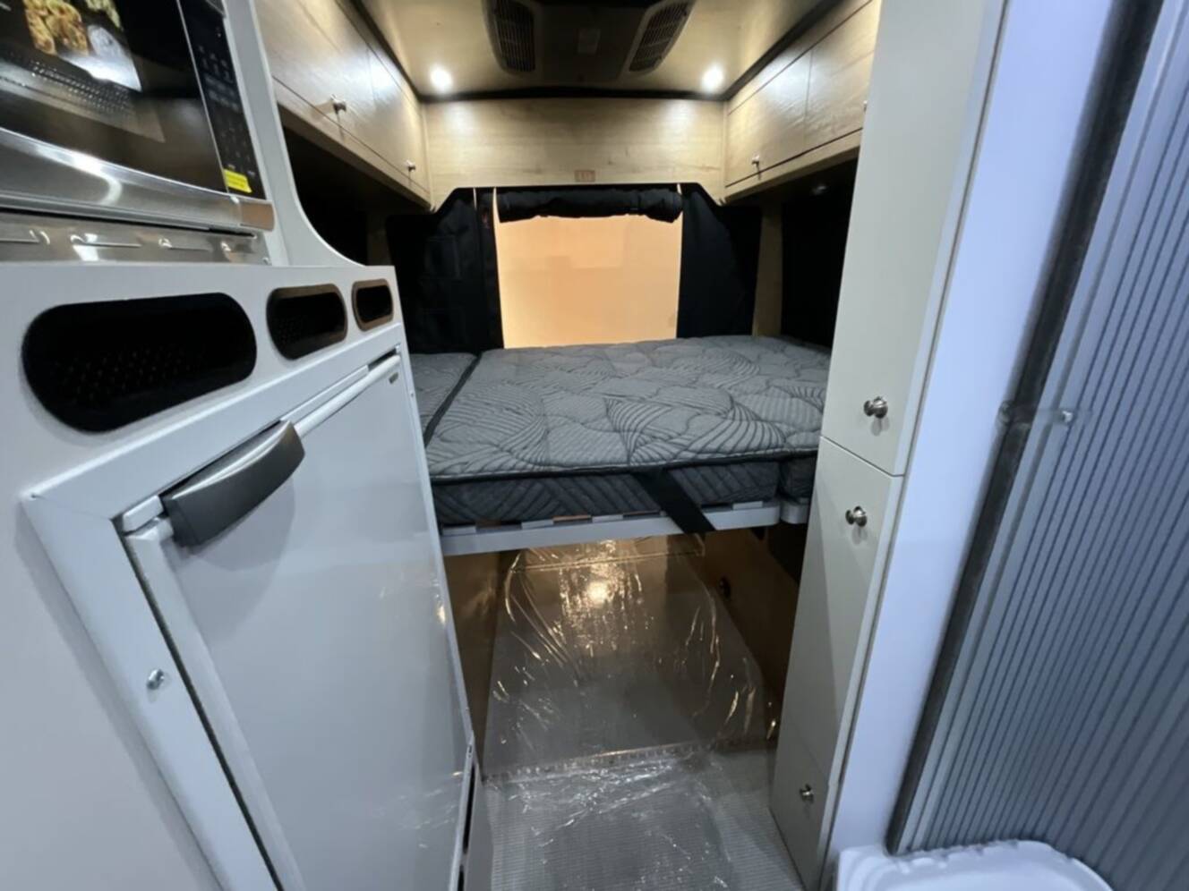 A photo of this 2026 Airstream Rangeline PT