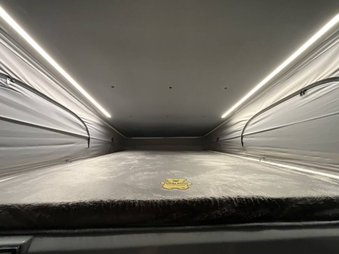 A photo of this 2026 Airstream Rangeline PT