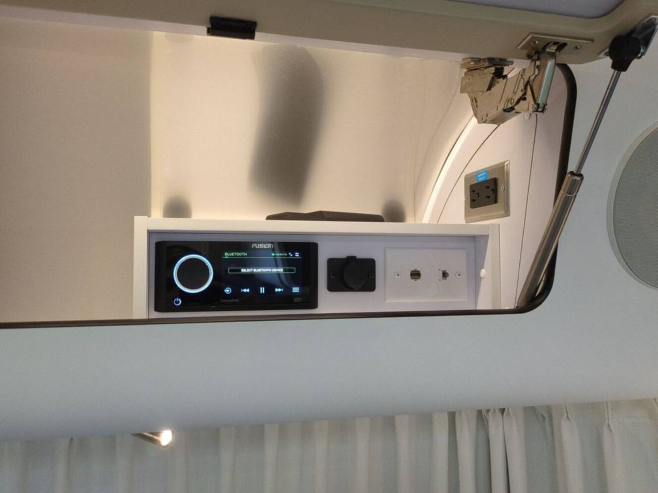 A photo of this 2026 Airstream Globetrotter 30RB