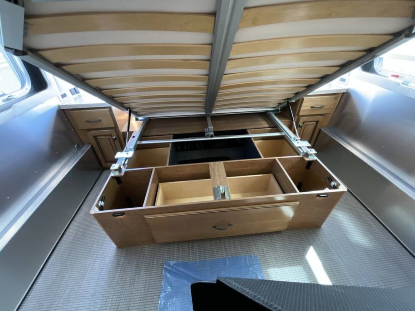 A photo of this 2019 Airstream Classic 30RBQ