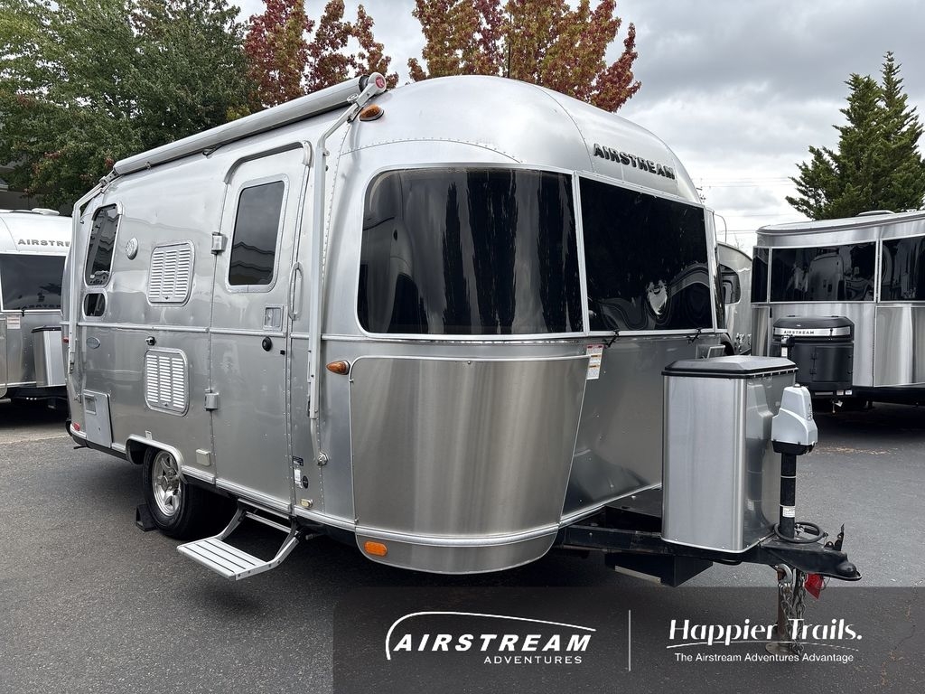2018 Airstream Flying Cloud 19CB in milton WA