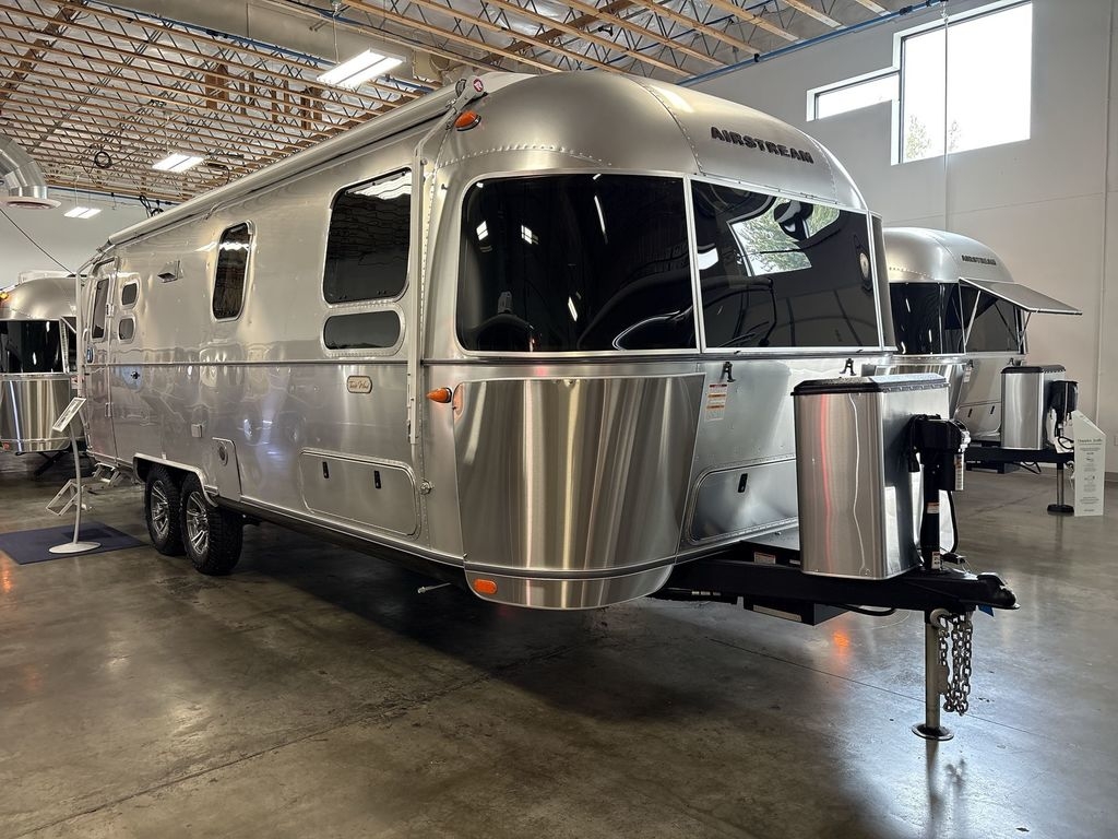 2027 Airstream Trade Wind 27FB in milton WA