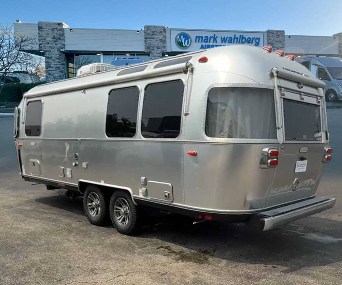 A photo of this 2027 Airstream Trade Wind 25FB Twin