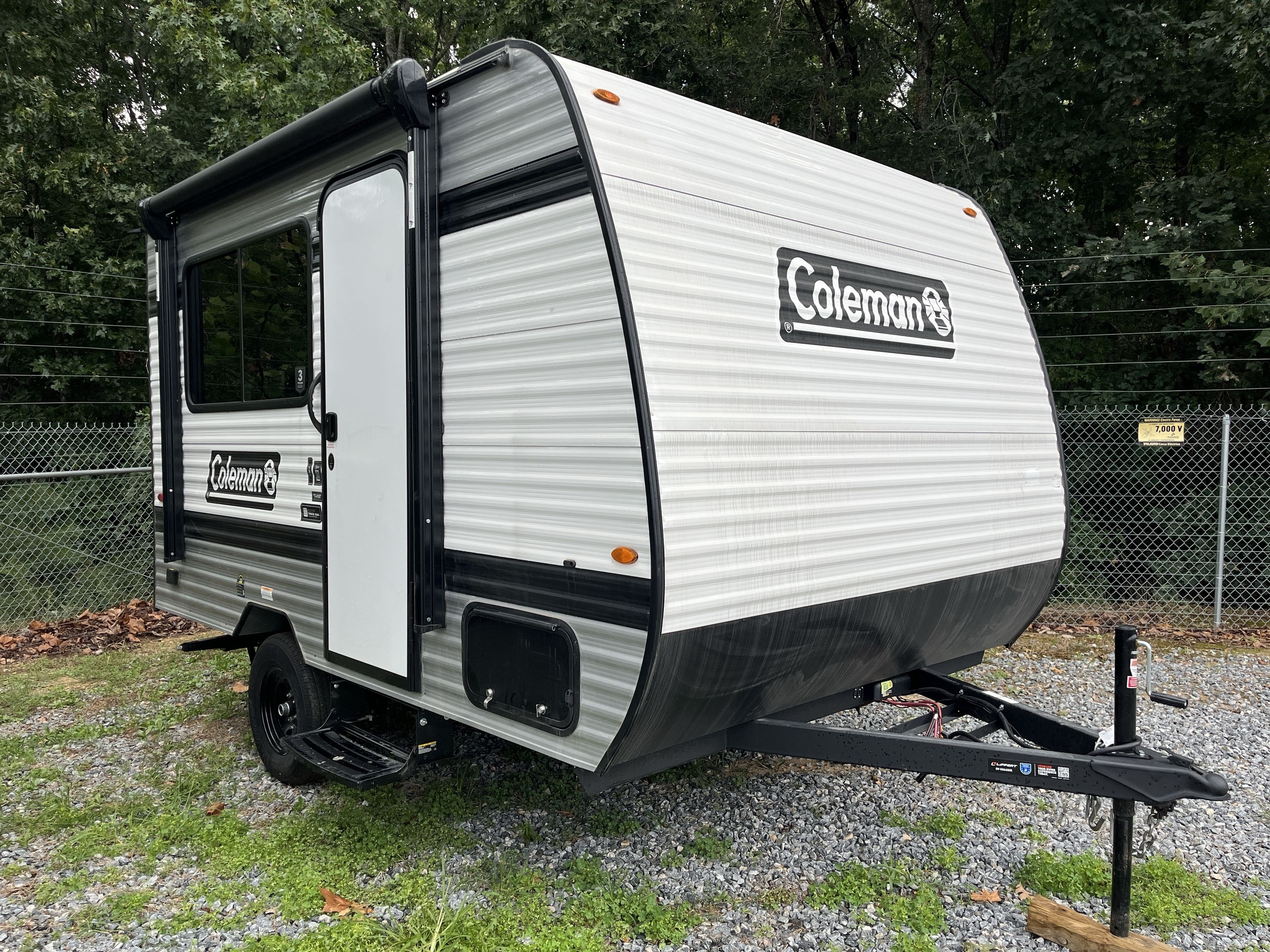 2027 Keystone COLEMAN 13R in thornburg VA