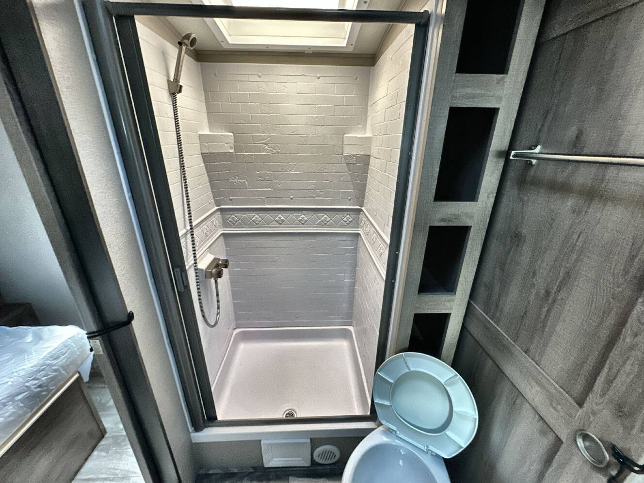 A photo of this 2023 Grand Design IMAGINE 2500RL