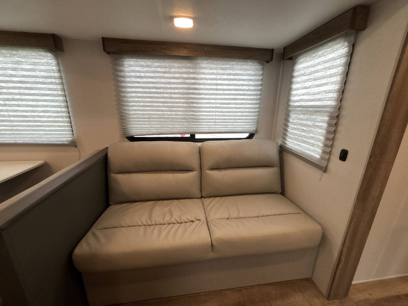 A photo of this 2024 Heartland EDDIE BAUER 262BH-L
