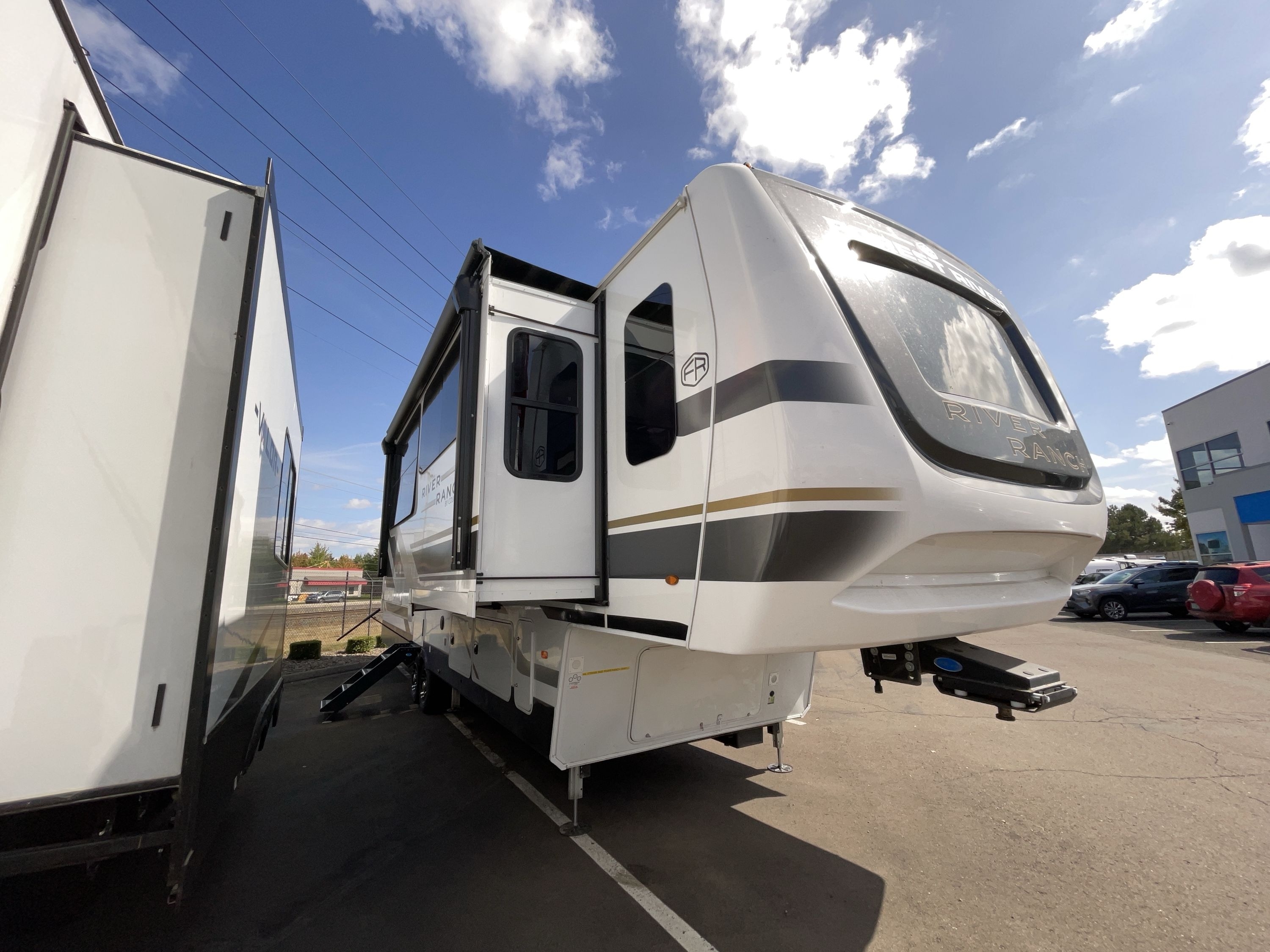 2025 Forest River RIVER RANCH 394FLL RV