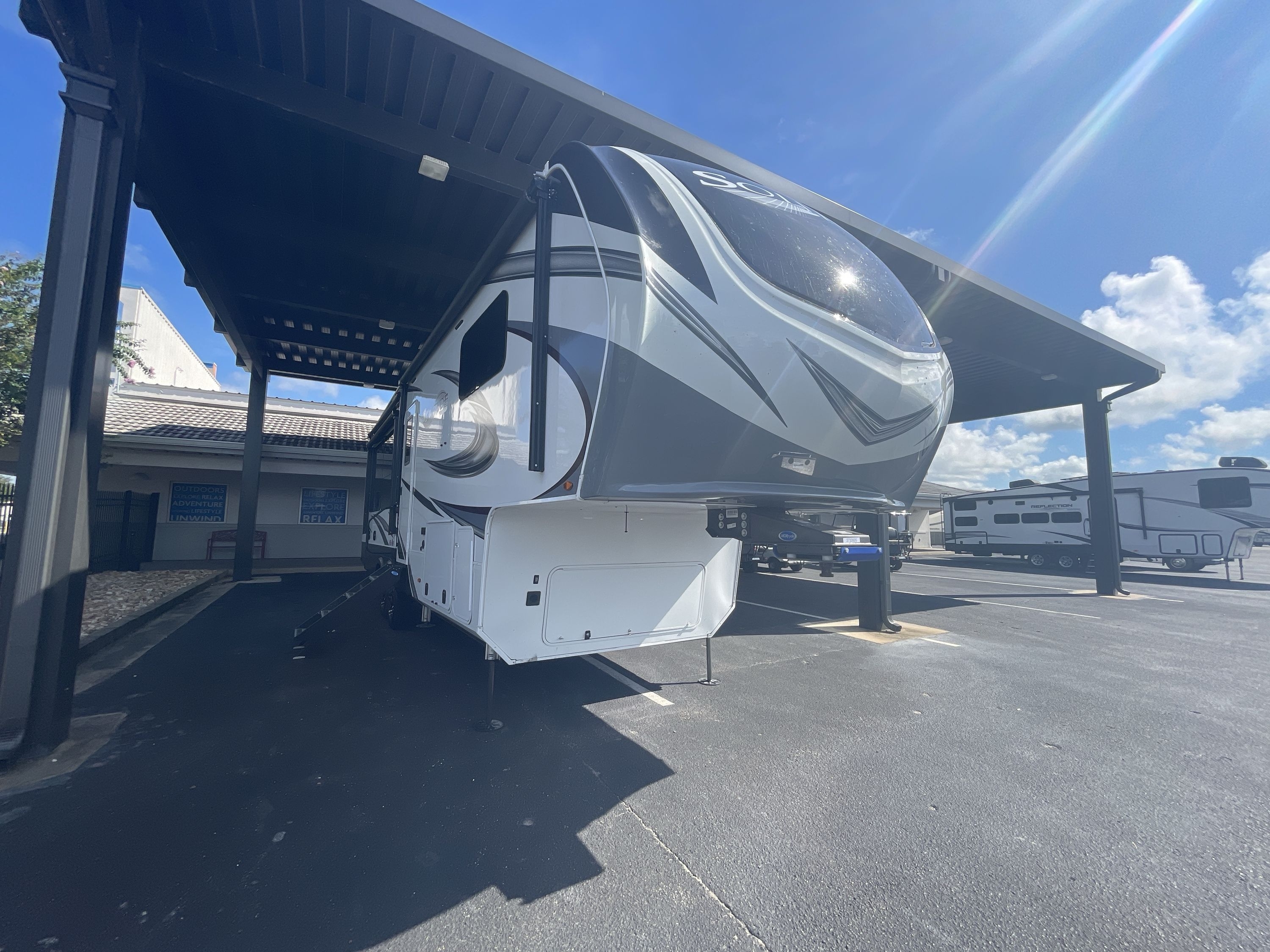2022 Grand Design SOLITUDE 310GK in robertsdale AL